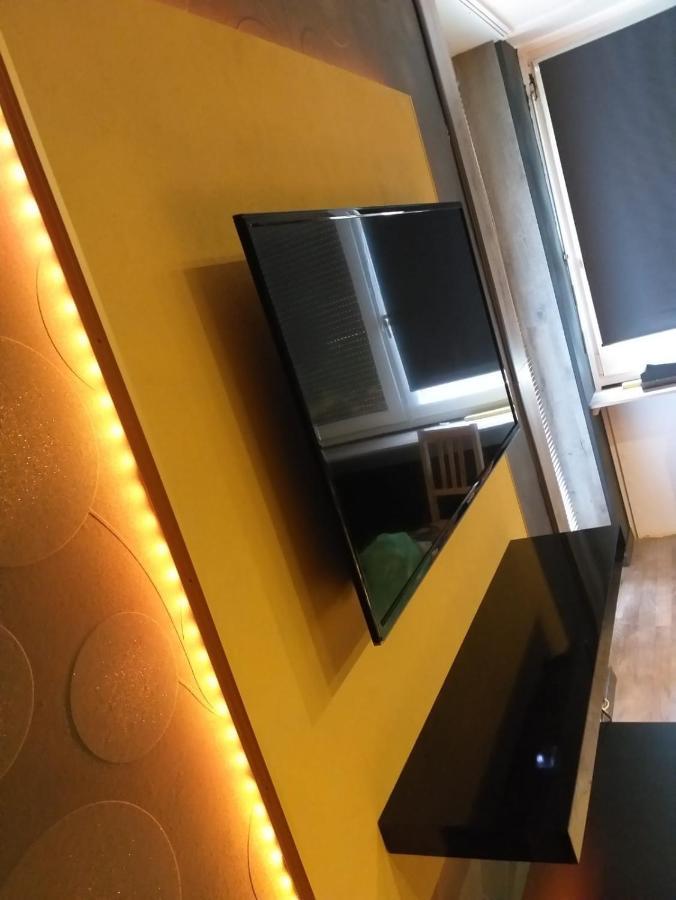 Modern Hoteliving Gießen Esterno foto