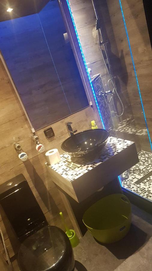 Modern Hoteliving Gießen Esterno foto